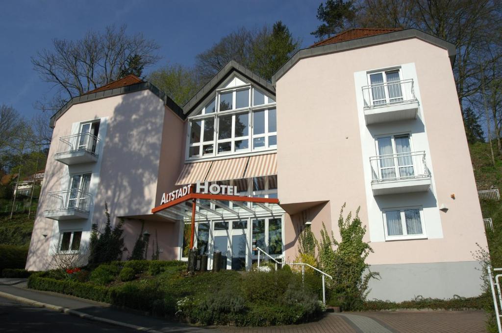 Altstadthotel An Der Werra Meiningen Exterior photo